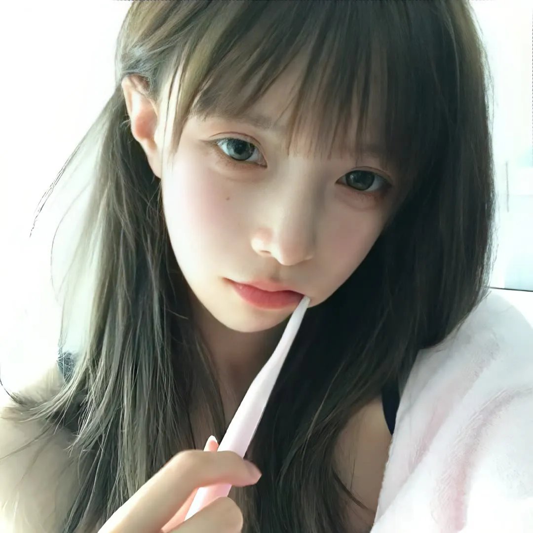 与鲨同泳